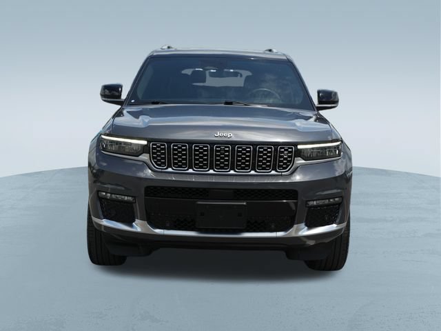 Used 2023 Jeep Grand Cherokee L Summit w/ Advanced Protech Group IV AWD/4WD image 2