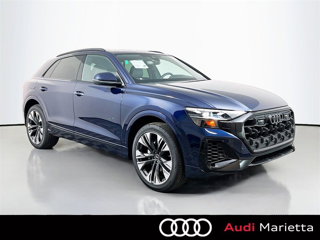 New 2025 Audi Q8 Premium video 1
