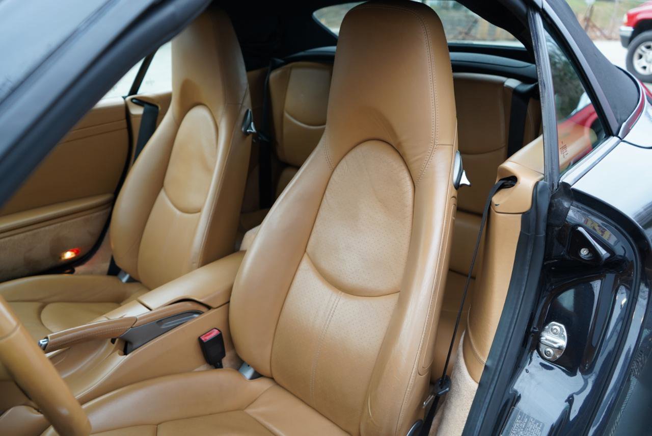 Used 2005 Porsche 911 Carrera image 20