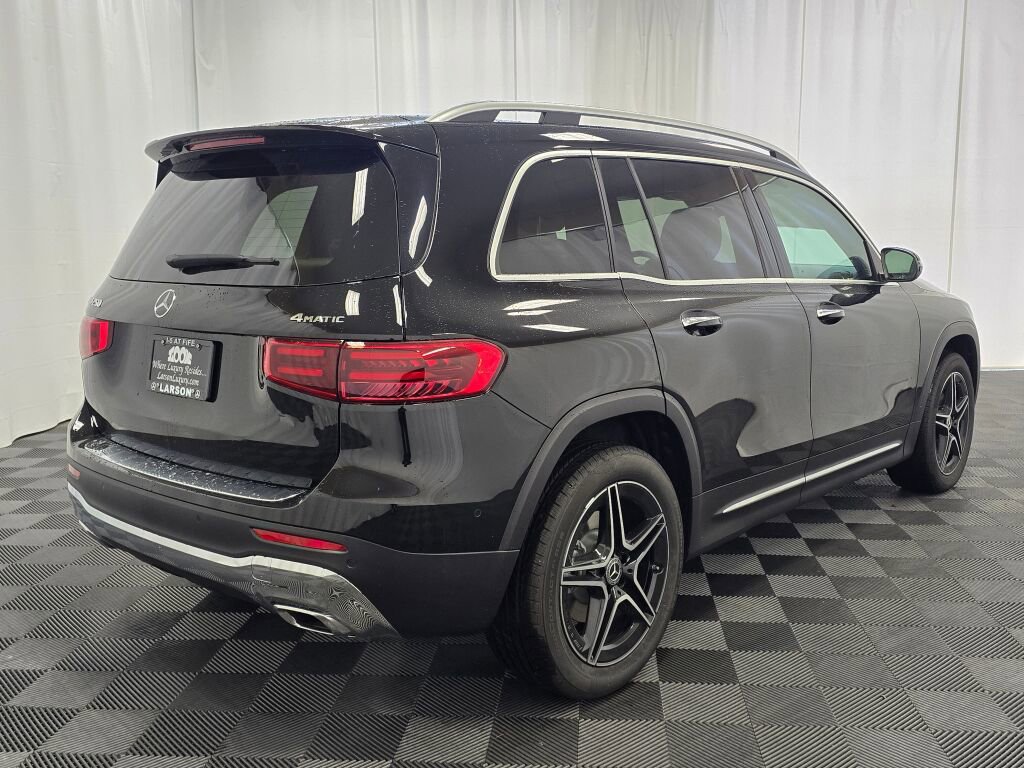 New 2026 Mercedes-Benz GLB 250 4MATIC image 6