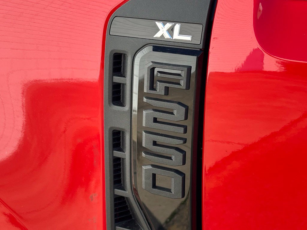 New 2027 Ford F250 XL w/ XL Driver Assist Package AWD/4WD image 26