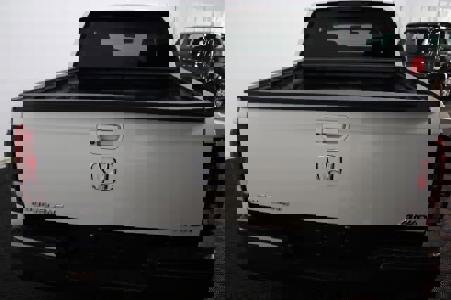 Used 2017 Honda Ridgeline RTL-T image 7