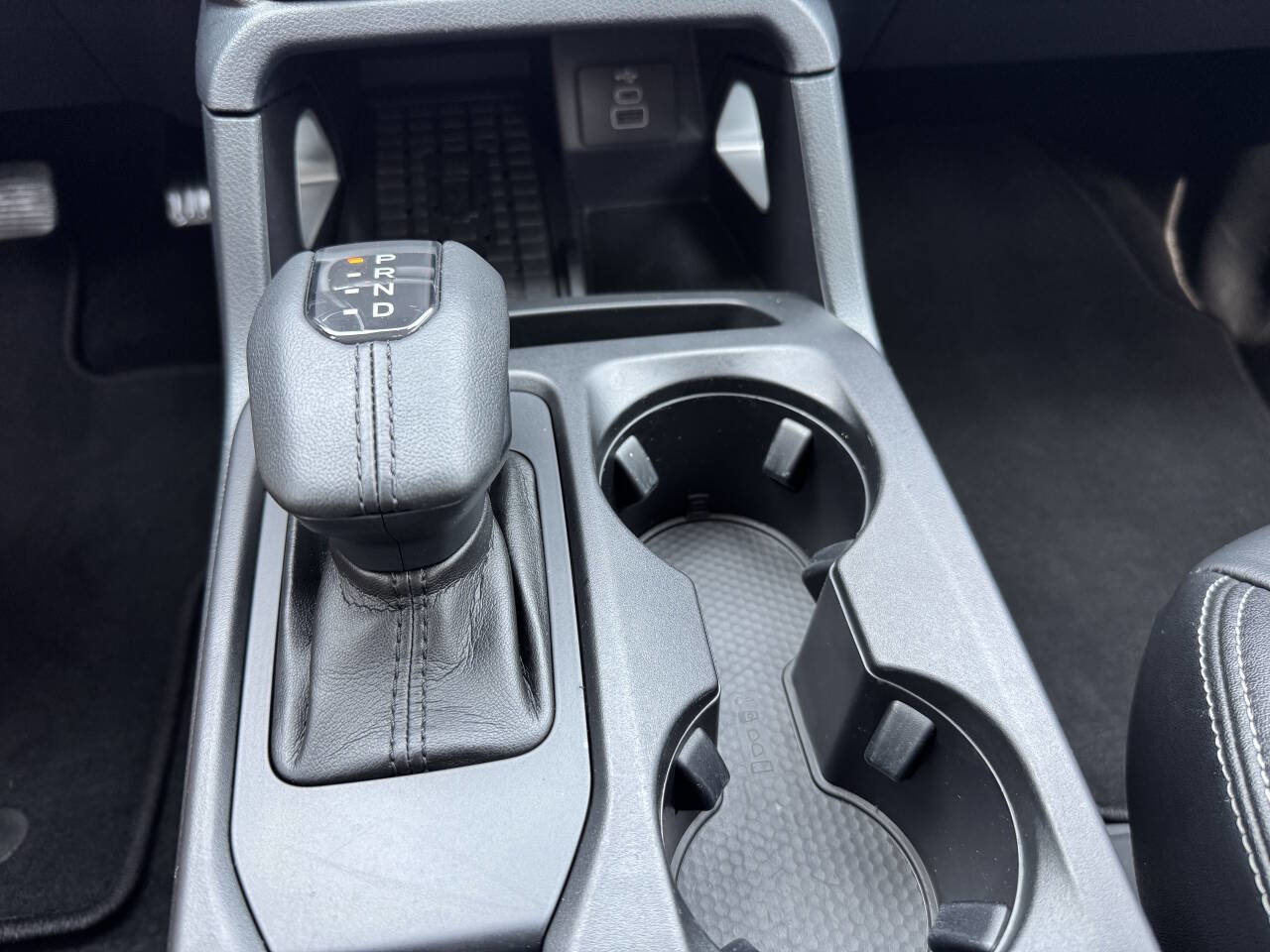 Used 2024 Ford Ranger Lariat w/ FX4 Off-Road Package image 16