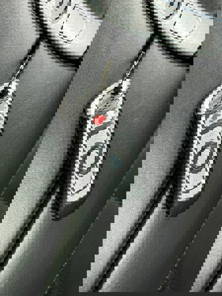 Used 2013 BMW 750Li LWB image 48