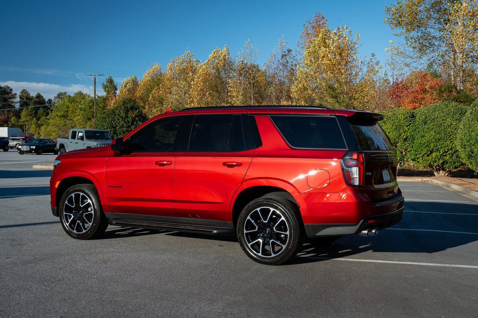 Used 2023 Chevrolet Tahoe RST w/ Sport Performance Package RWD image 7