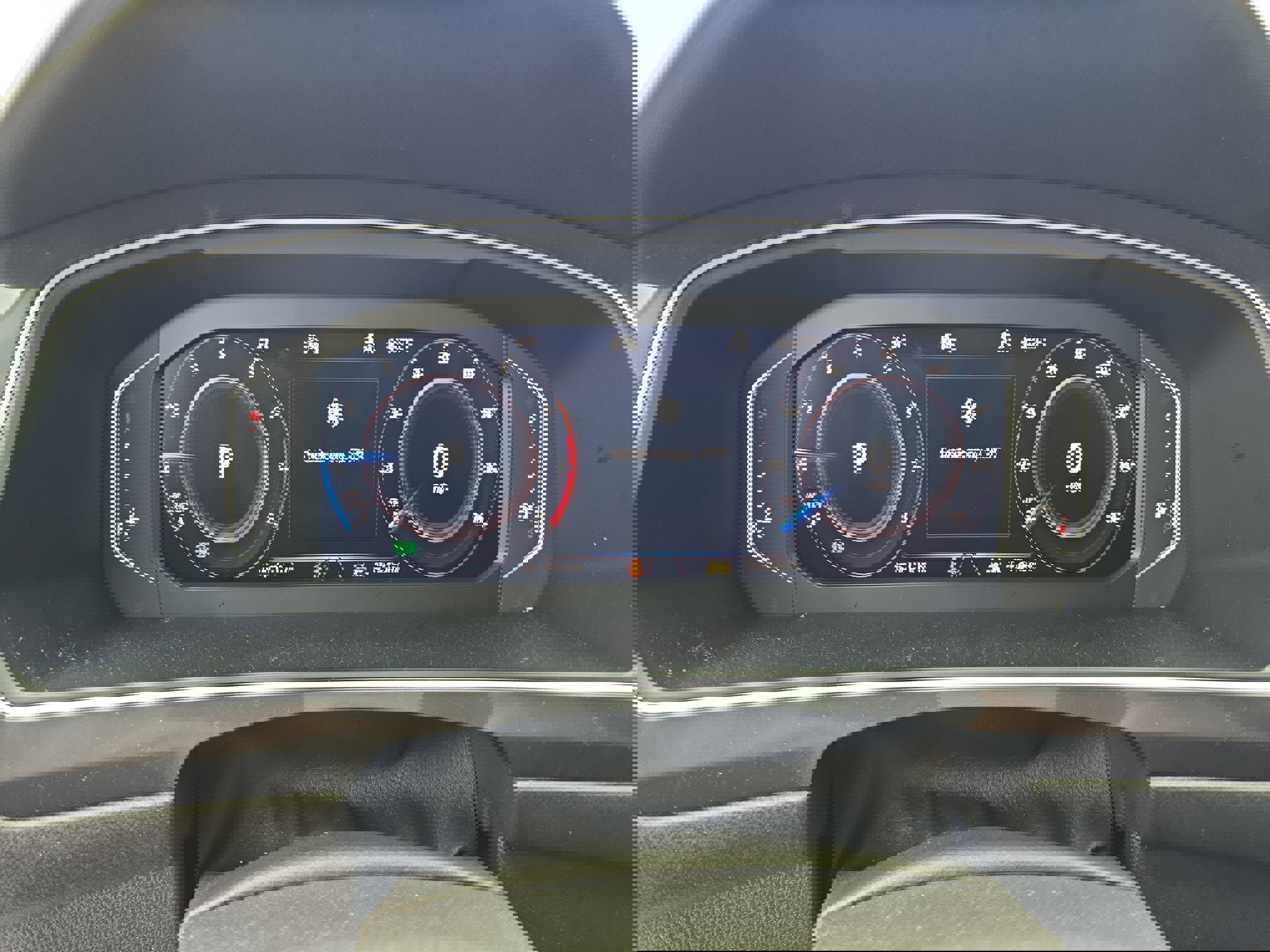 Certified 2020 Volkswagen Tiguan SEL w/ 3rd Row Seat Package image 19