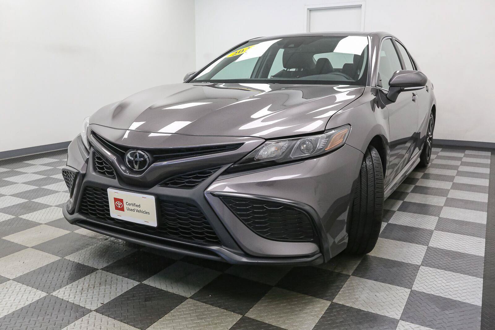 Certified 2024 Toyota Camry SE AWD/4WD image 5