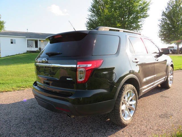Used 2013 Ford Explorer Limited AWD/4WD image 6