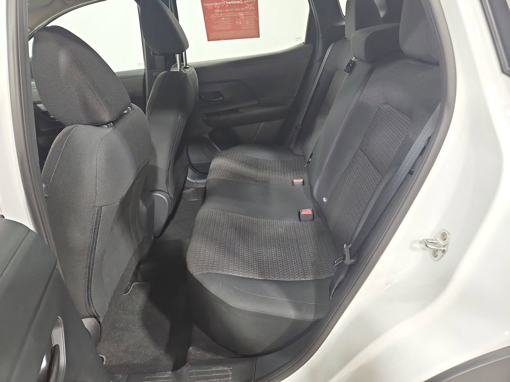 Used 2025 Nissan Kicks S image 24