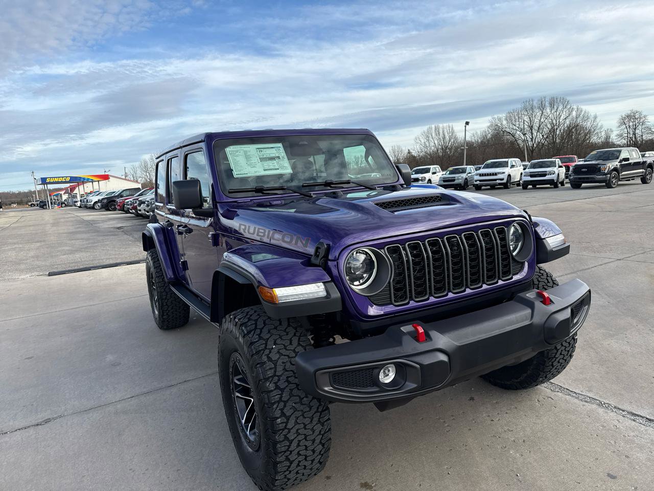 New 2026 Jeep Wrangler Unlimited Rubicon w/ Xtreme 35 Tire Package