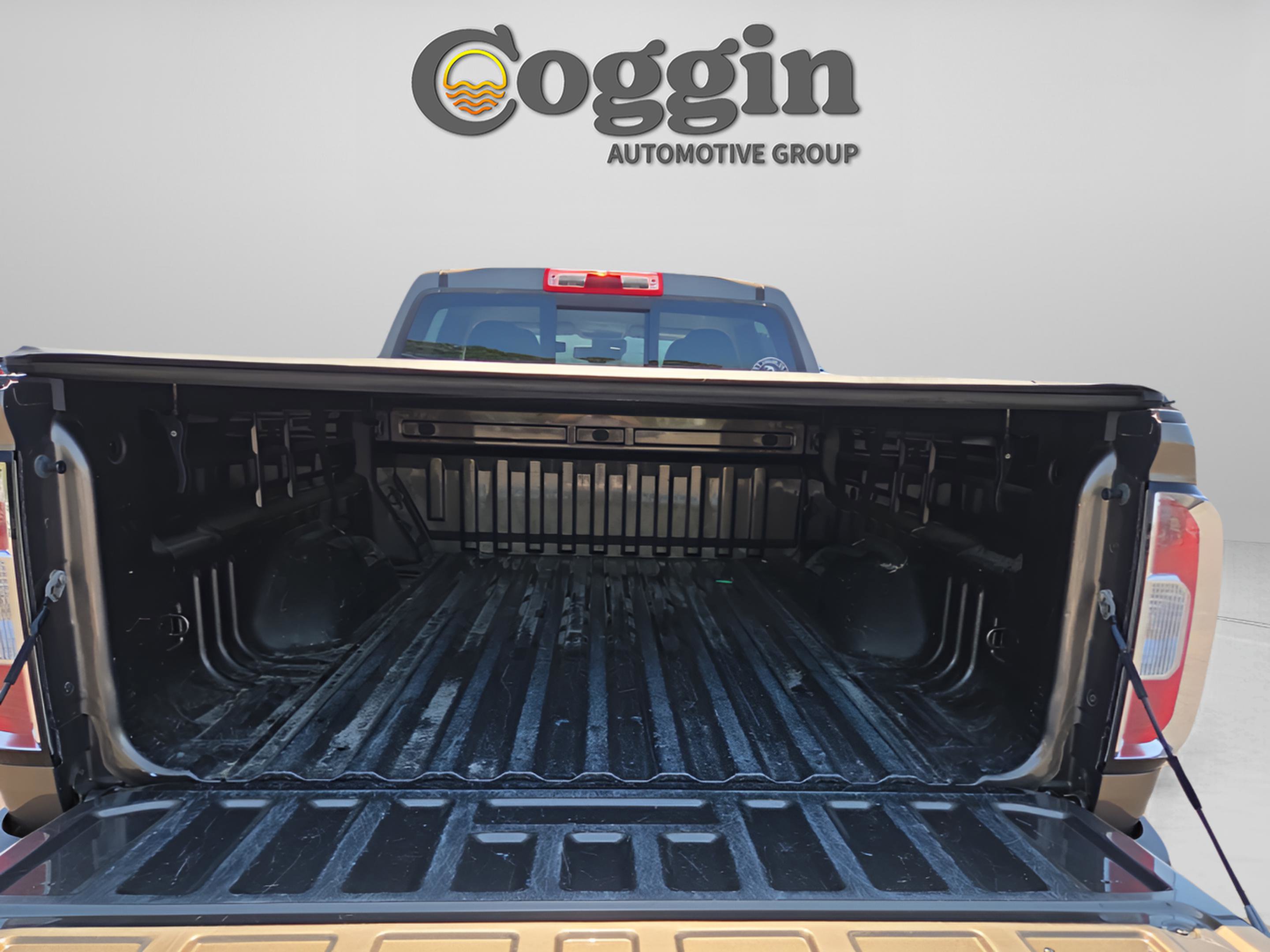 Used 2016 GMC Canyon SLE w/ SLE Convenience Package image 17