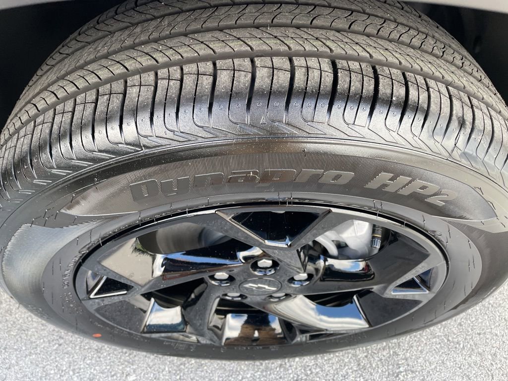 New 2026 Chevrolet Trax LT w/ Driver Confidence Package FWD image 28