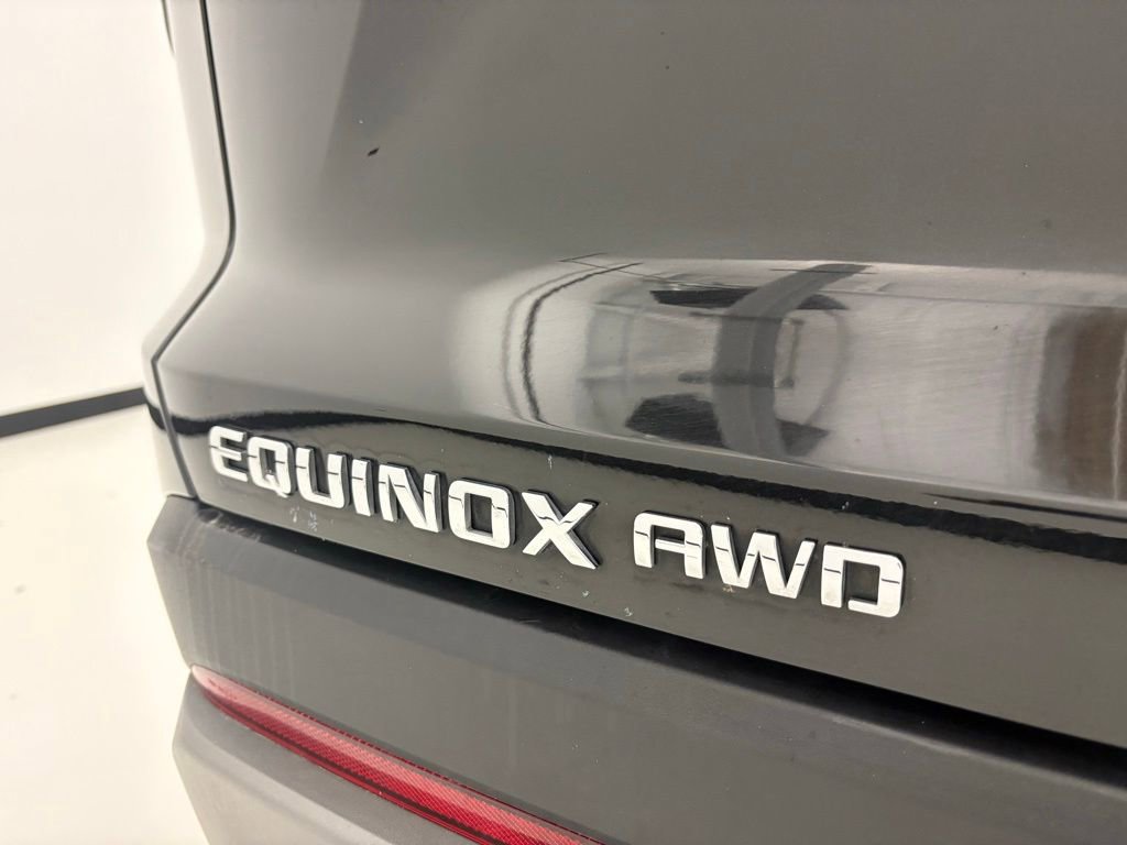 Used 2025 Chevrolet Equinox LT AWD/4WD image 22