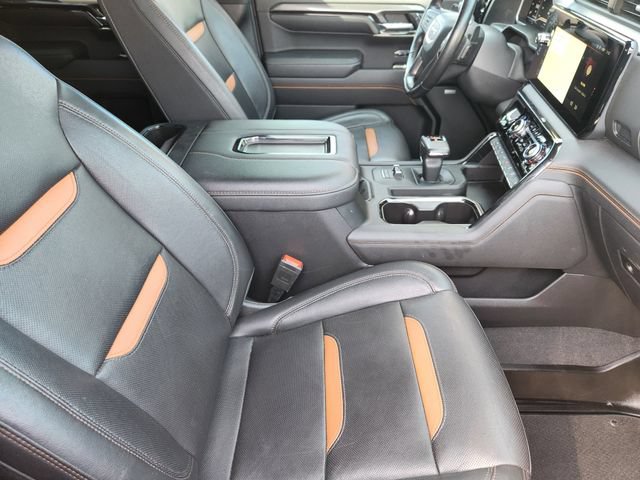 Used 2022 GMC Sierra 1500 AT4 w/ AT4 Premium Package AWD/4WD image 14