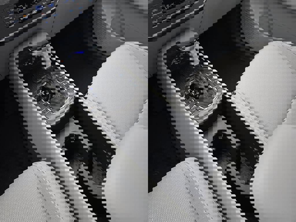 New 2026 Hyundai Kona SEL Sport image 17