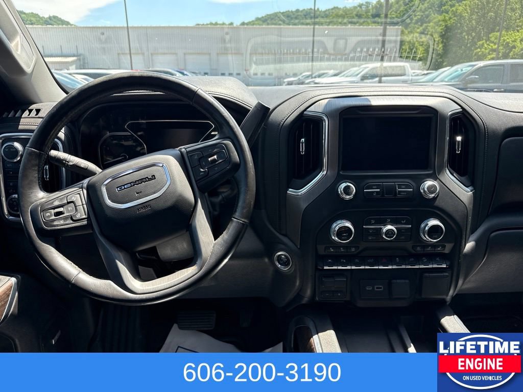 Used 2021 GMC Sierra 1500 Denali w/ Denali Ultimate Package AWD/4WD image 16