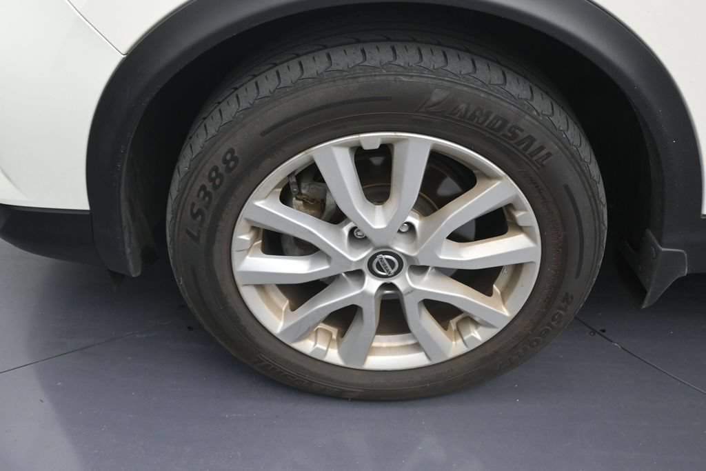 Used 2022 Nissan Rogue Sport SV FWD image 9