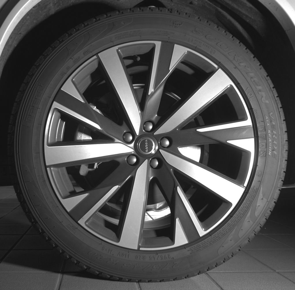 Certified 2026 Volvo XC90 B6 Ultra AWD/4WD image 9
