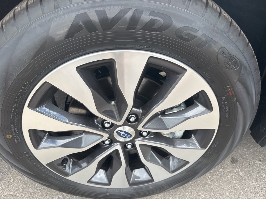 New 2025 Subaru Outback Touring XT image 38