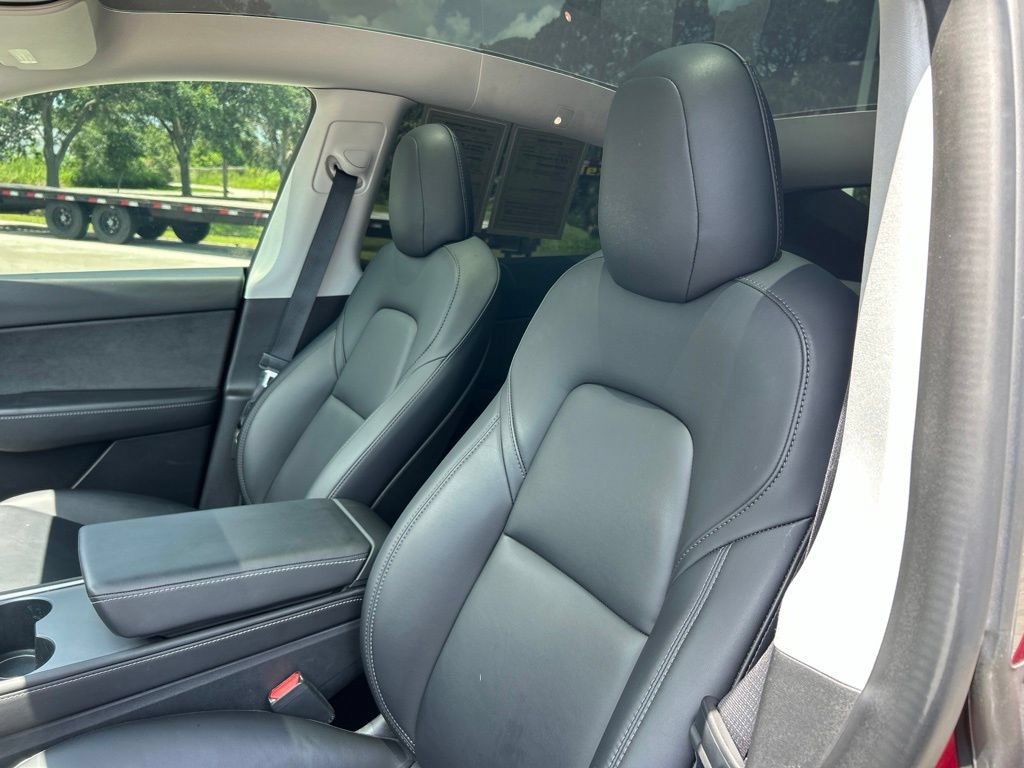 Used 2022 Tesla Model Y Long Range AWD/4WD image 20