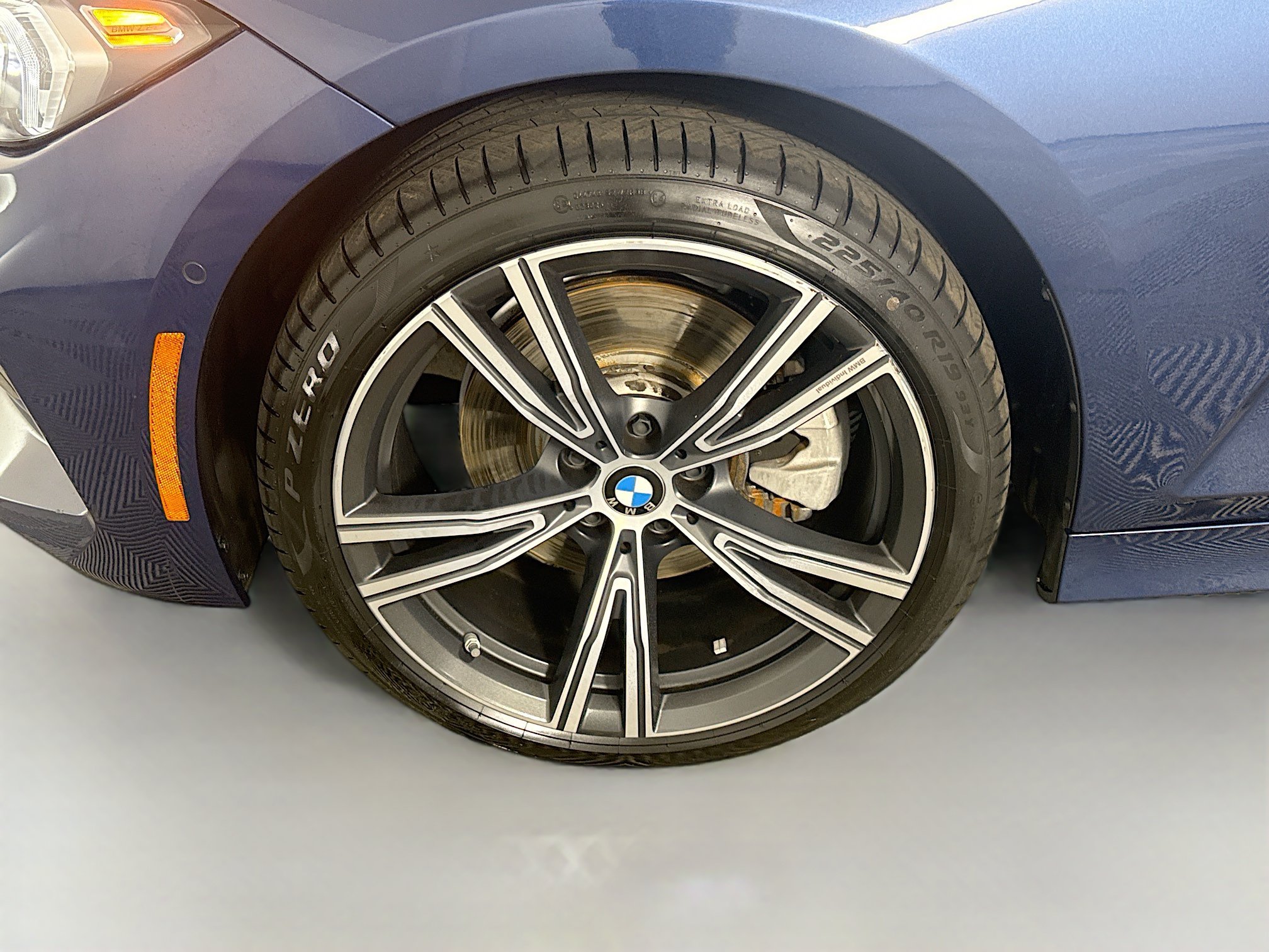 Used 2023 BMW 330i Sedan w/ Parking Assistance Package RWD image 38