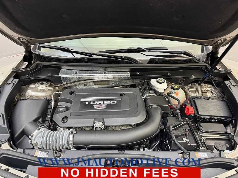 Used 2023 Cadillac XT4 Sport w/ Trailering Package image 10