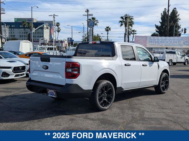 New 2025 Ford Maverick XLT w/ Black Appearance Package image 10