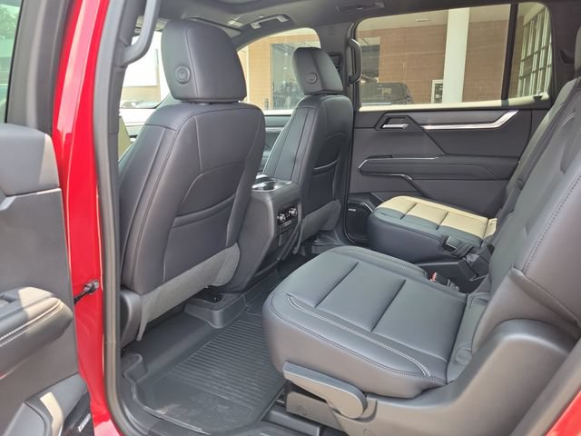 New 2026 GMC Acadia Elevation w/ Black Edition AWD/4WD image 10