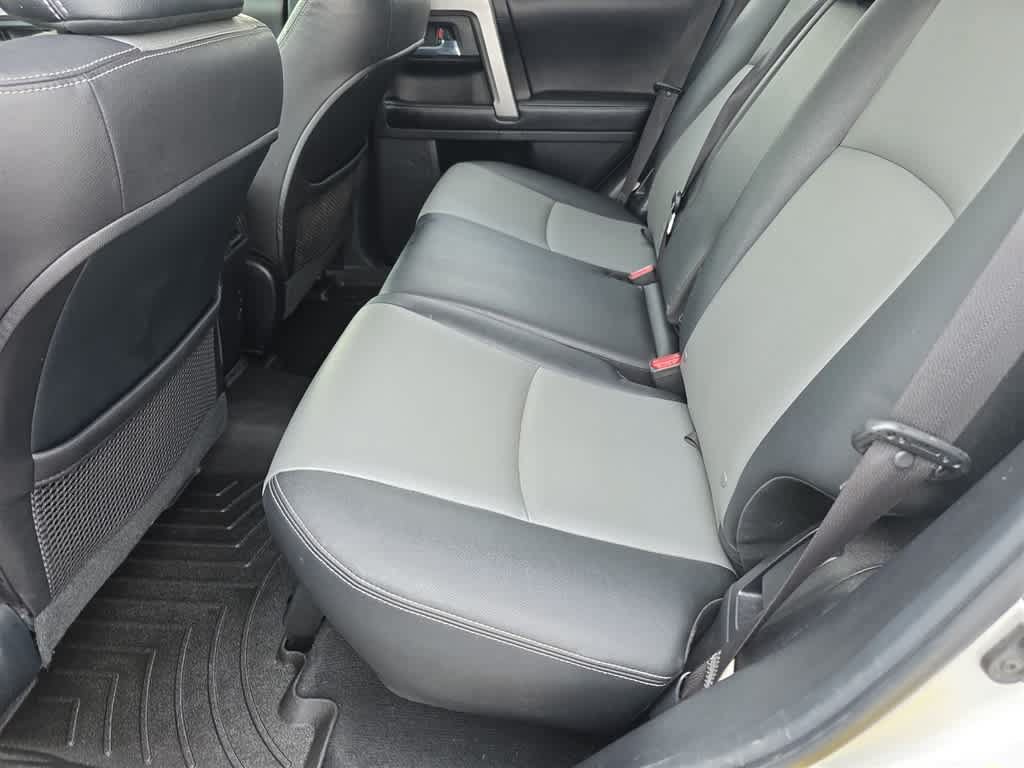 Used 2016 Toyota 4Runner SR5 Premium AWD/4WD image 16