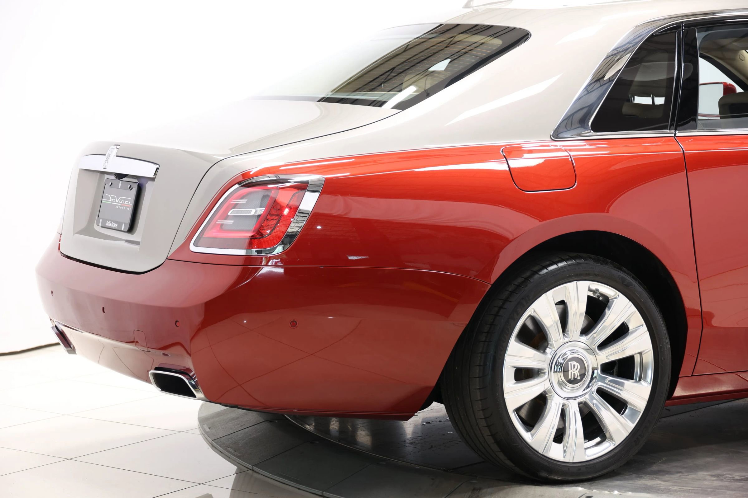 Used 2022 Rolls-Royce Ghost w/ Ghost Package AWD/4WD image 87