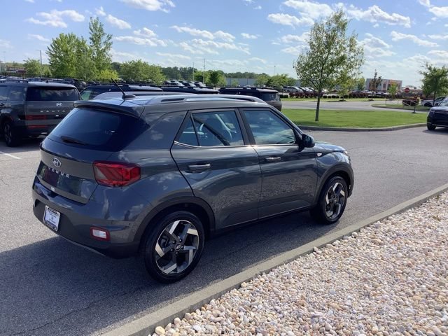 Certified 2026 Hyundai Venue SEL FWD image 37
