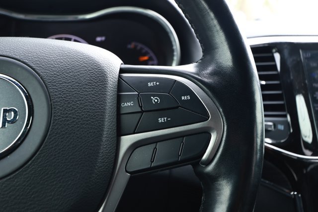 Used 2022 Jeep Grand Cherokee Limited RWD image 14