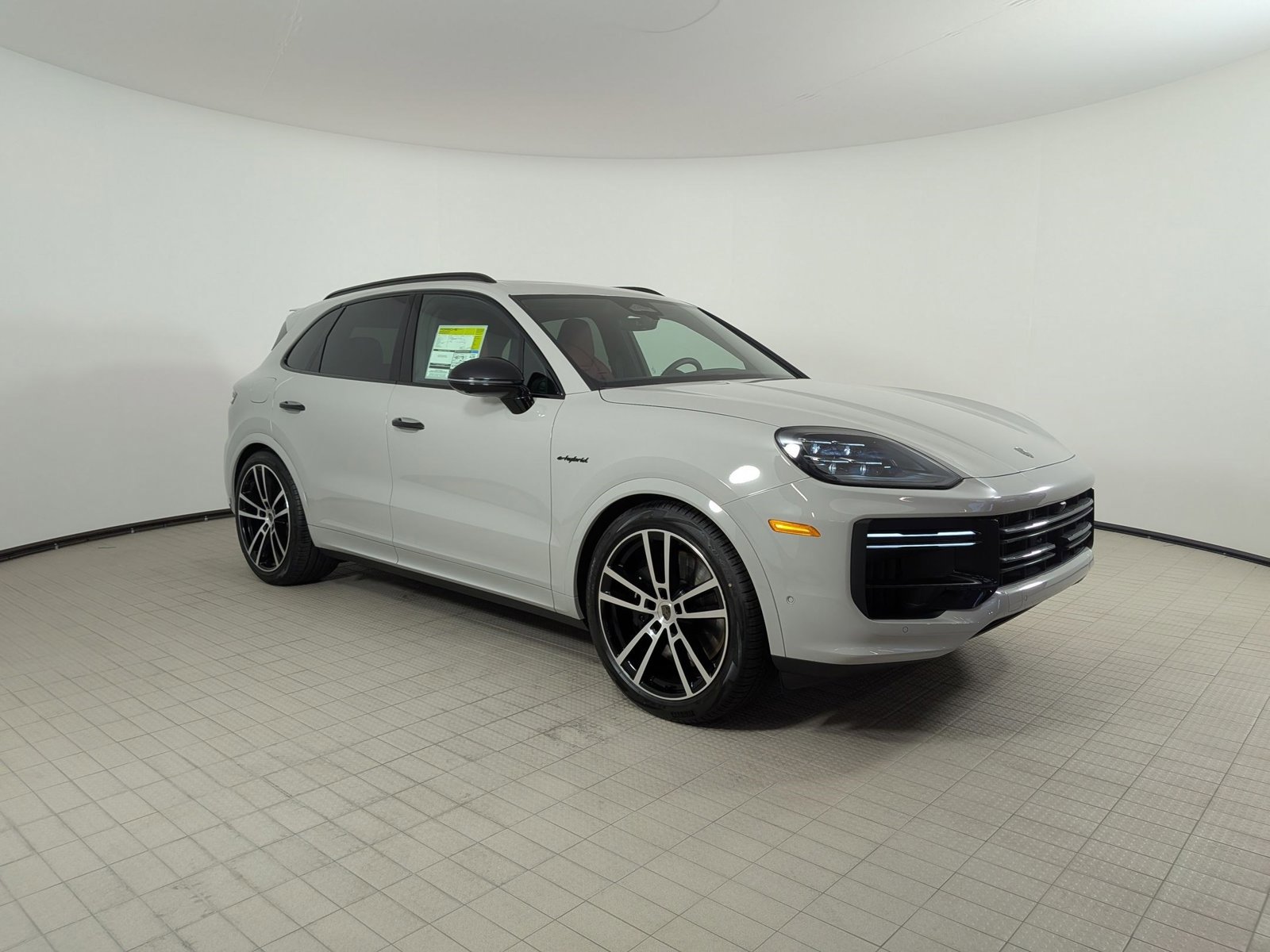 New 2026 Porsche Cayenne Turbo AWD/4WD image 7