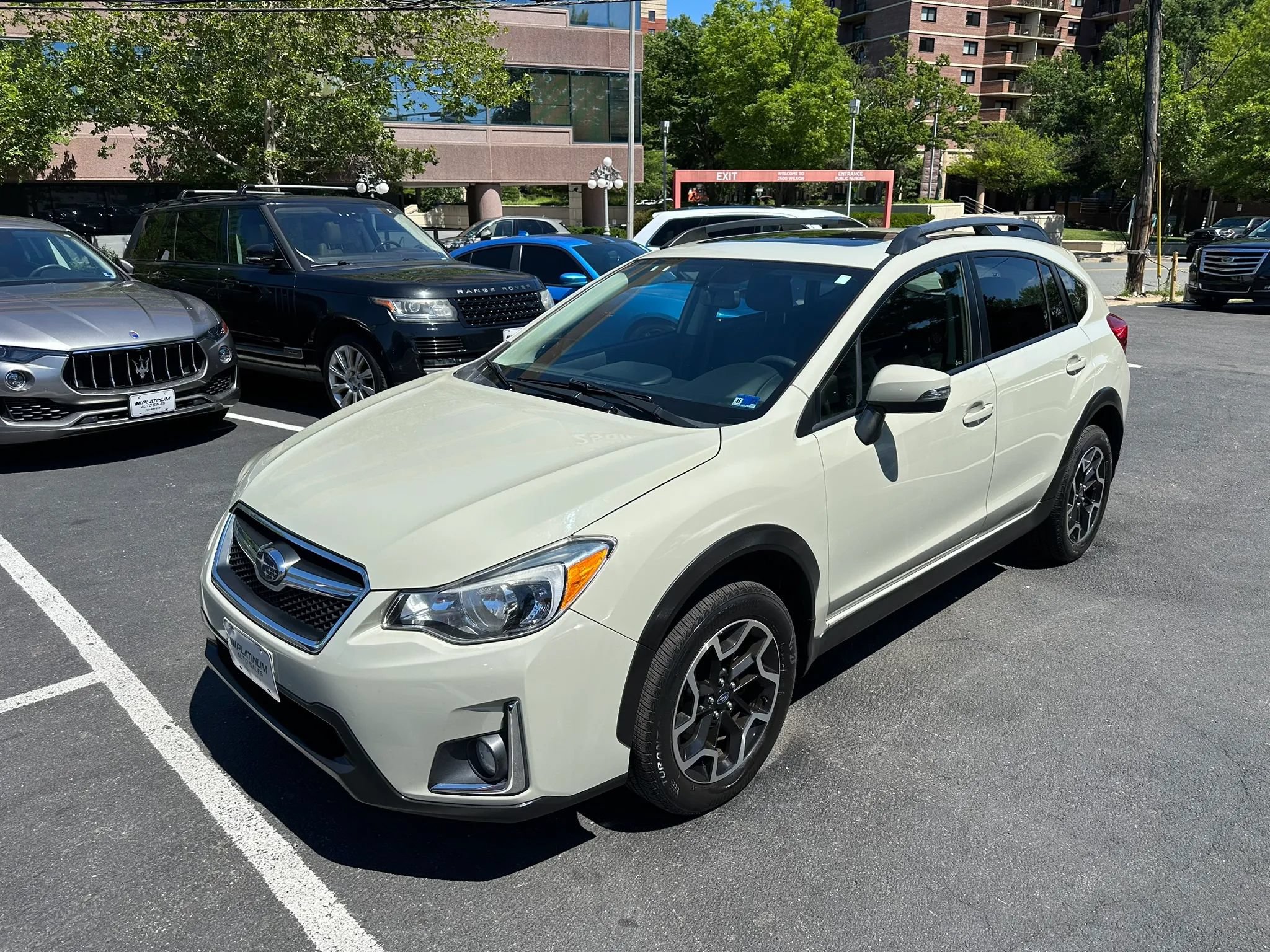 Used 2016 Subaru Crosstrek 2.0i Limited AWD/4WD image 4