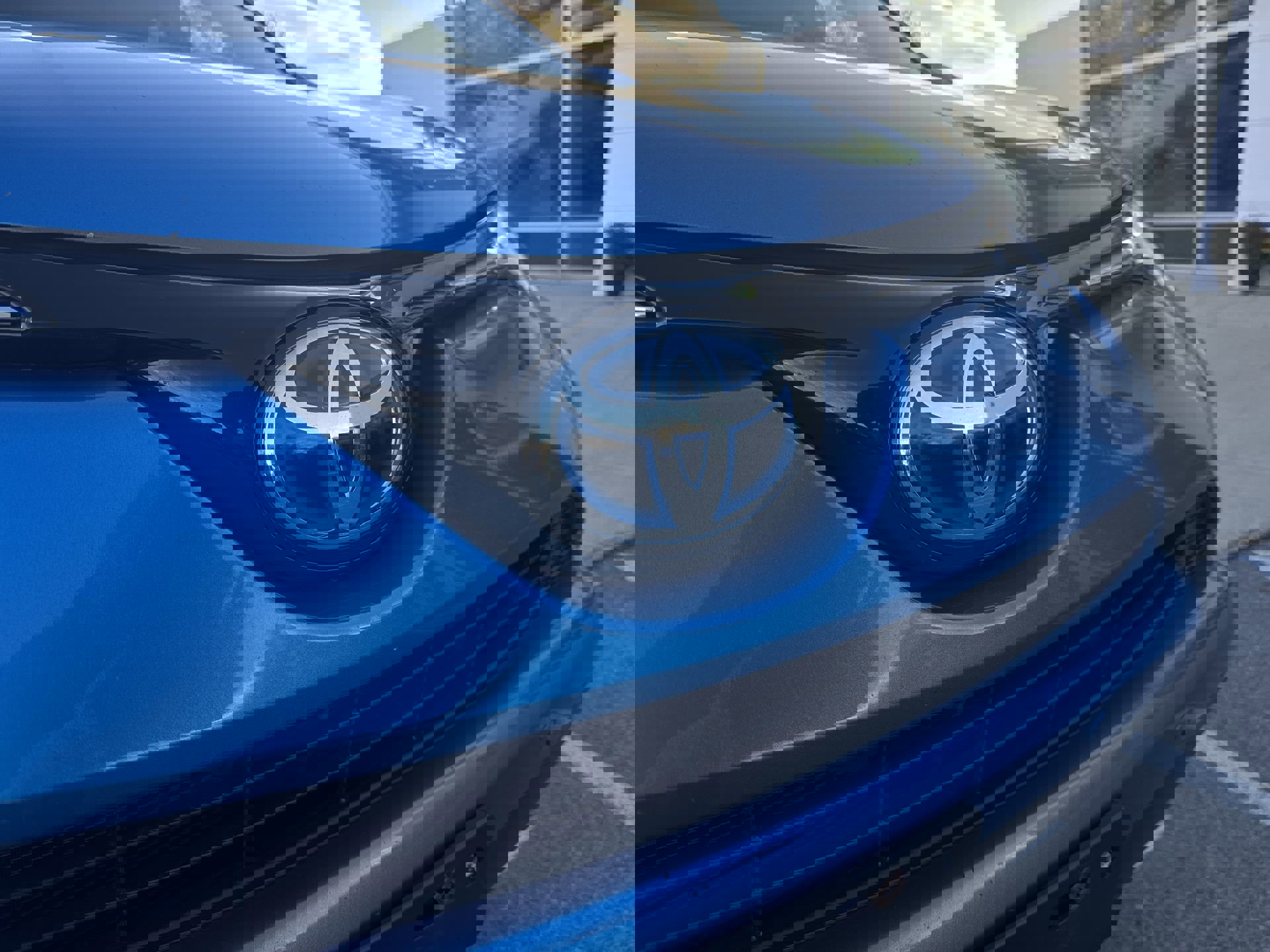 Used 2017 Toyota RAV4 Limited image 30