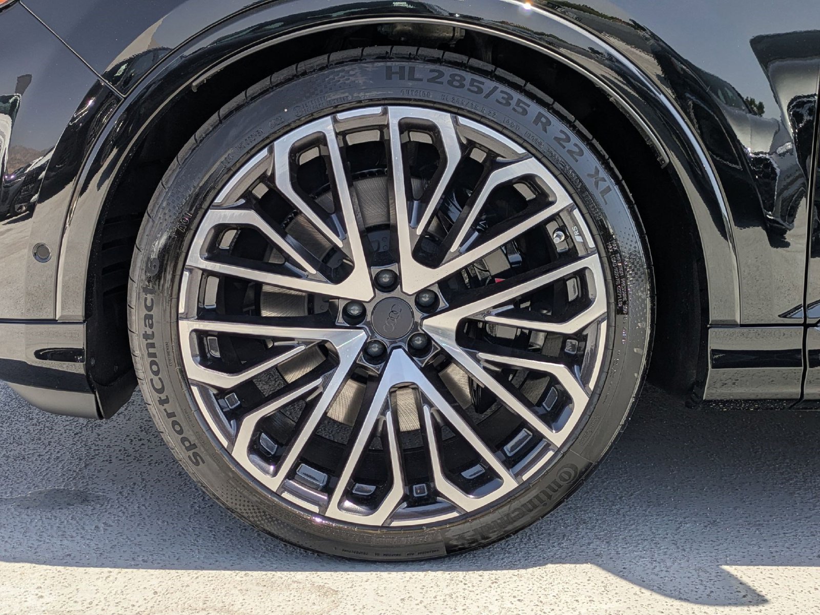 New 2026 Audi SQ7 Premium Plus AWD/4WD image 13