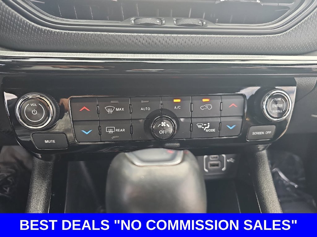 Used 2023 Jeep Compass Trailhawk w/ Sun and Sound Group AWD/4WD image 20
