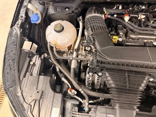 Used 2025 Ford Escape Platinum AWD/4WD image 45