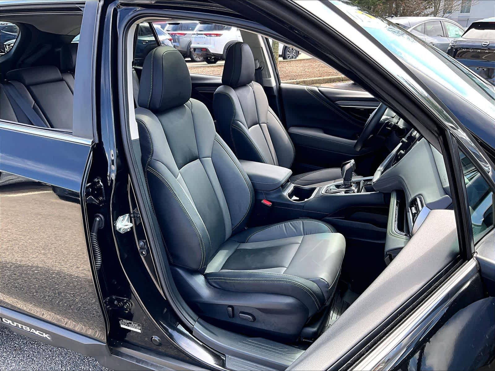 Used 2022 Subaru Outback Onyx Edition XT AWD/4WD image 11