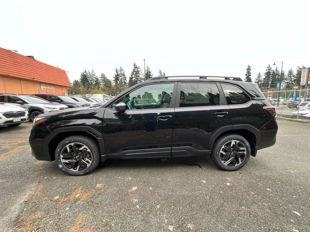 New 2026 Subaru Forester Premium image 5