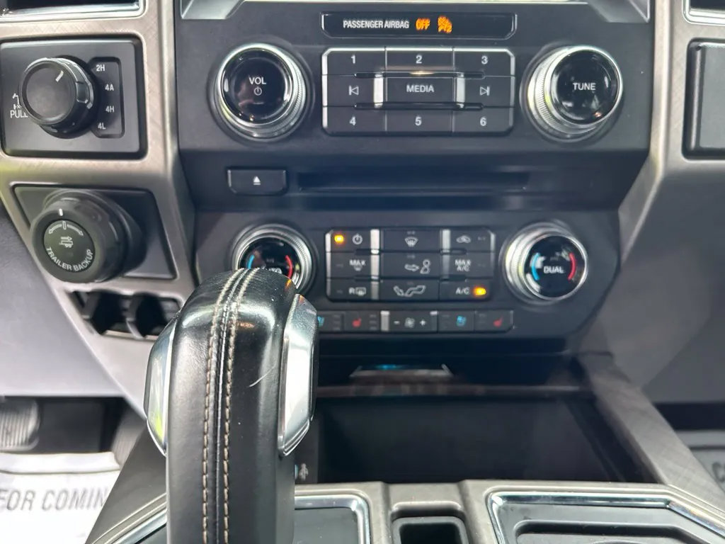 Used 2018 Ford F150 Limited AWD/4WD image 21