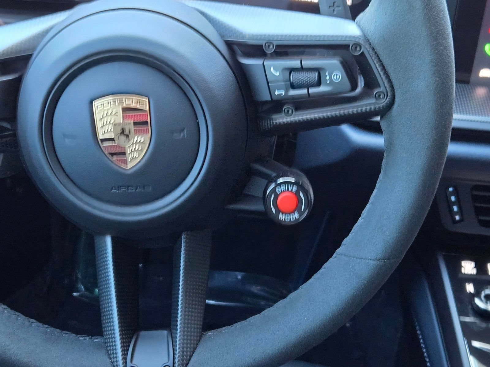 Certified 2026 Porsche 911 Carrera GTS RWD image 18