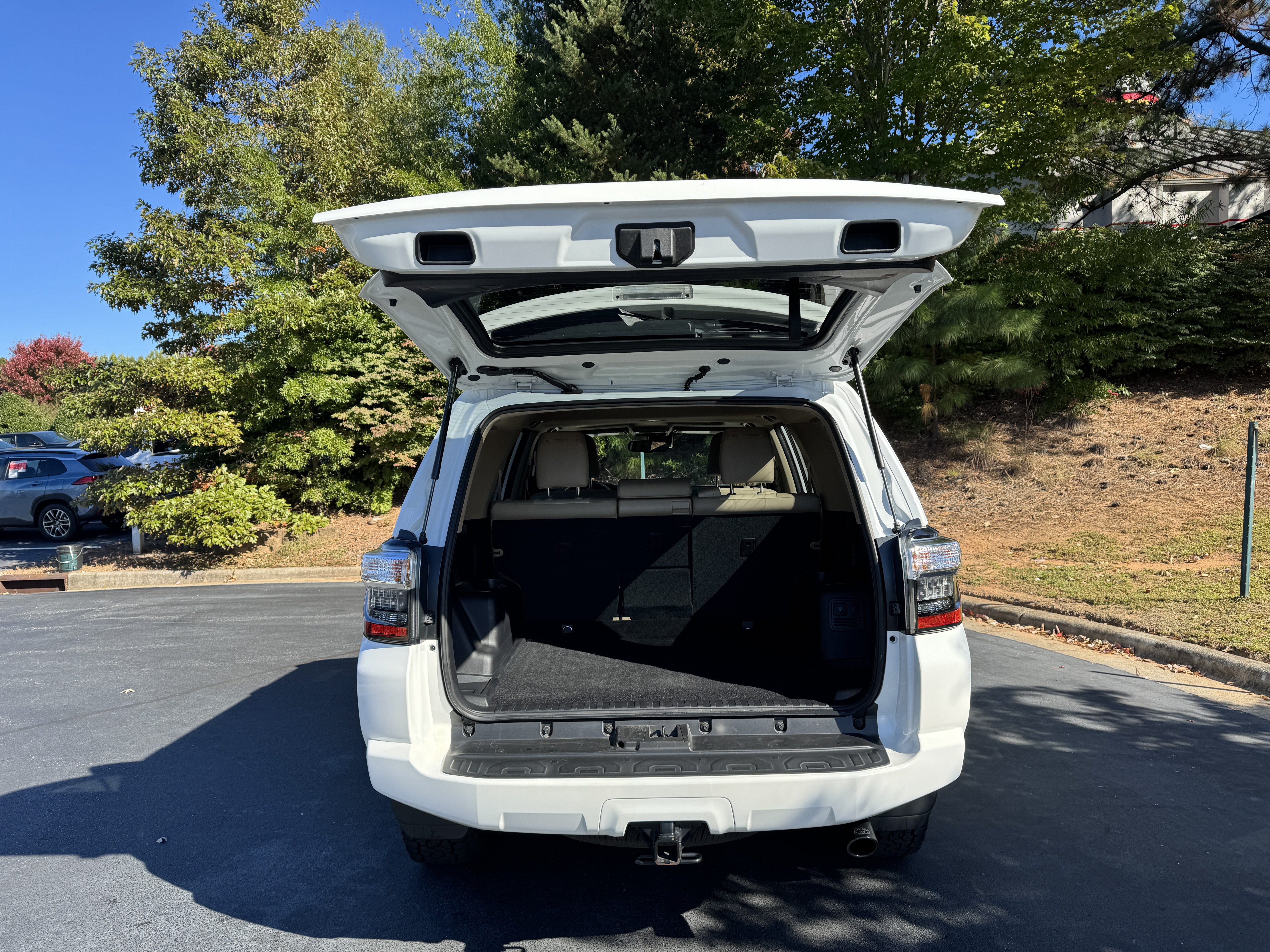 Certified 2024 Toyota 4Runner SR5 Premium w/ Moonroof Package AWD/4WD image 25