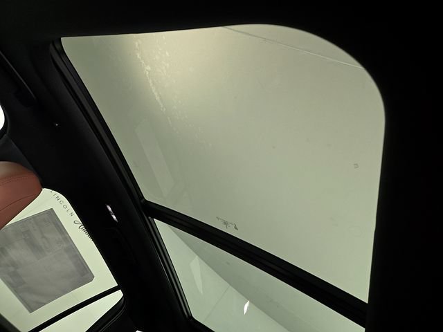New 2026 Lincoln Aviator Reserve w/ Jet Appearance Package AWD/4WD image 14