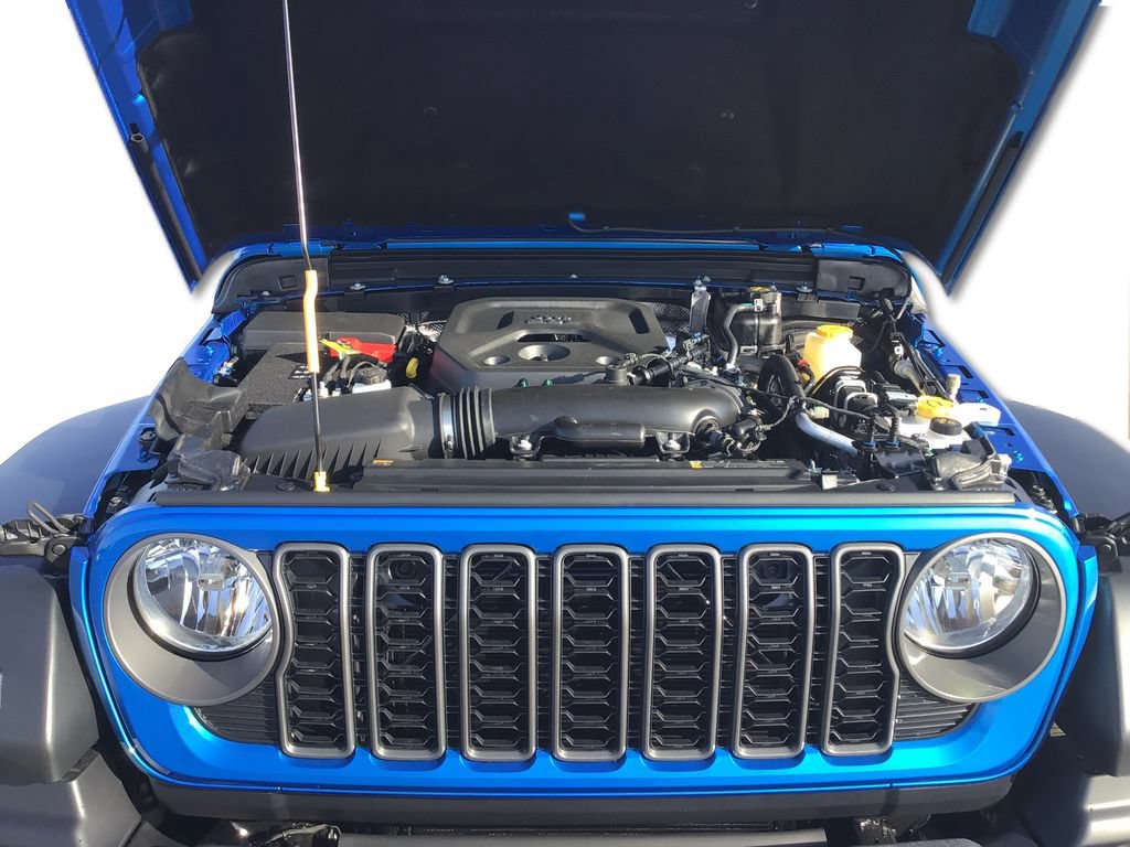 Used 2025 Jeep Wrangler Sport AWD/4WD image 10