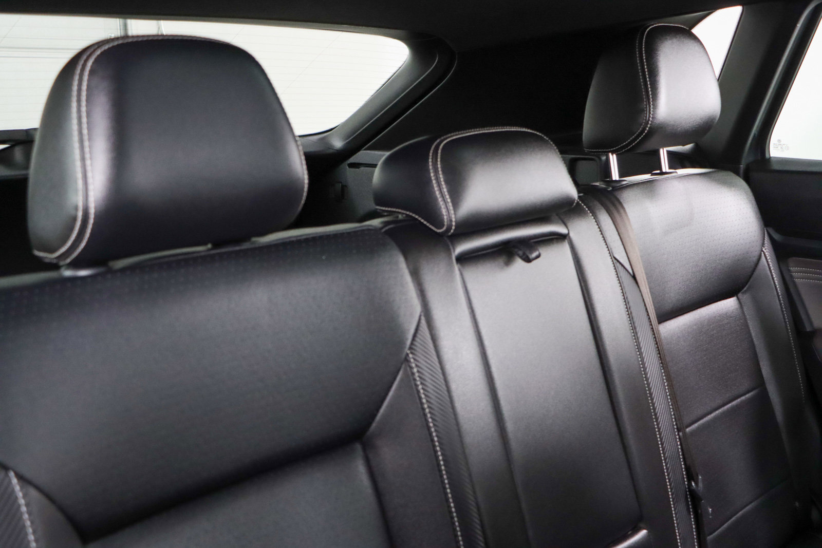 Used 2022 Volkswagen Atlas Cross Sport SE image 28