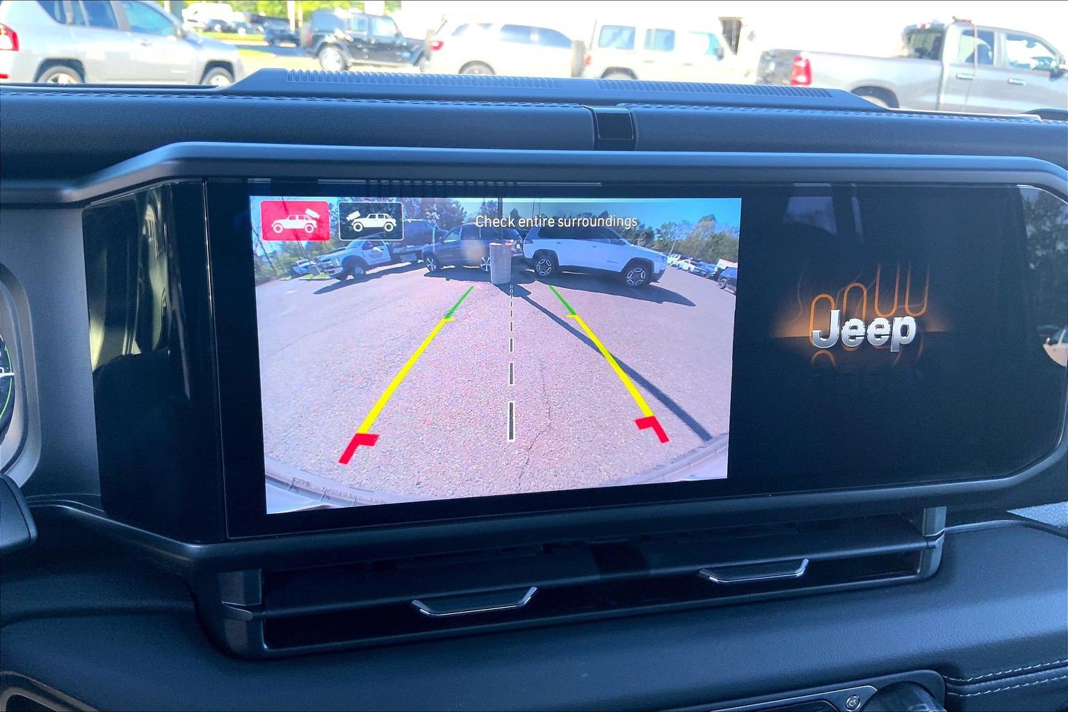 Used 2024 Jeep Wrangler High Altitude AWD/4WD image 28