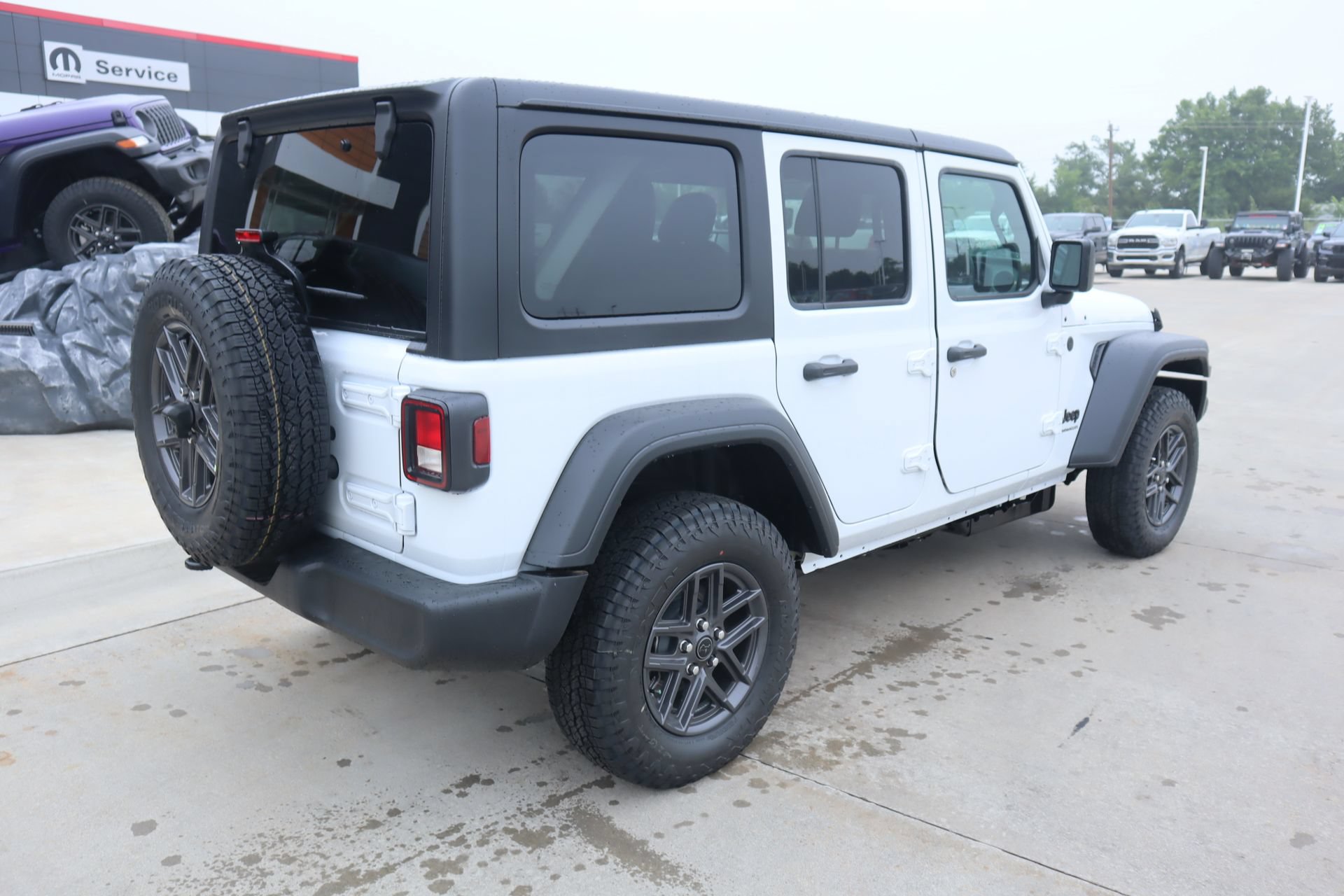 New 2026 Jeep Wrangler Unlimited Sport AWD/4WD image 19