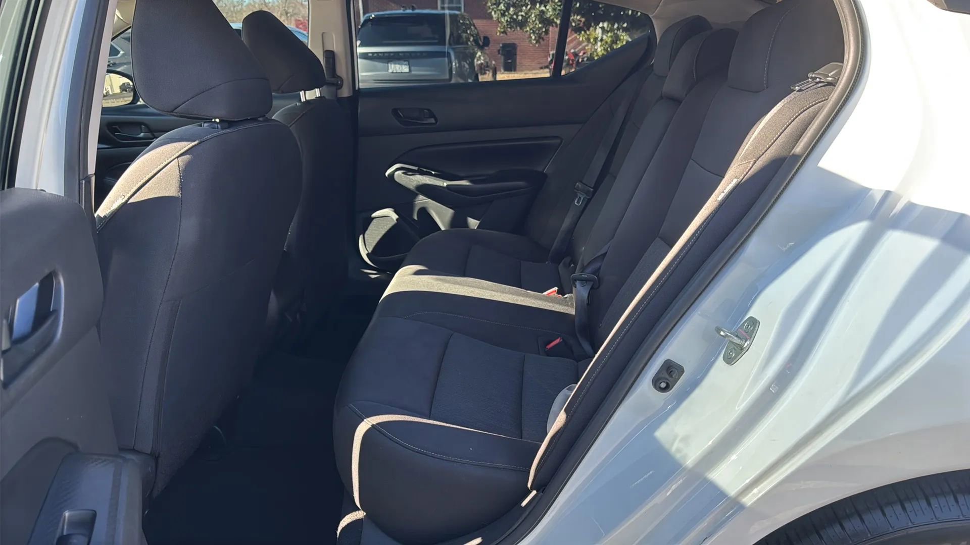 Used 2023 Nissan Altima 2.5 S image 11