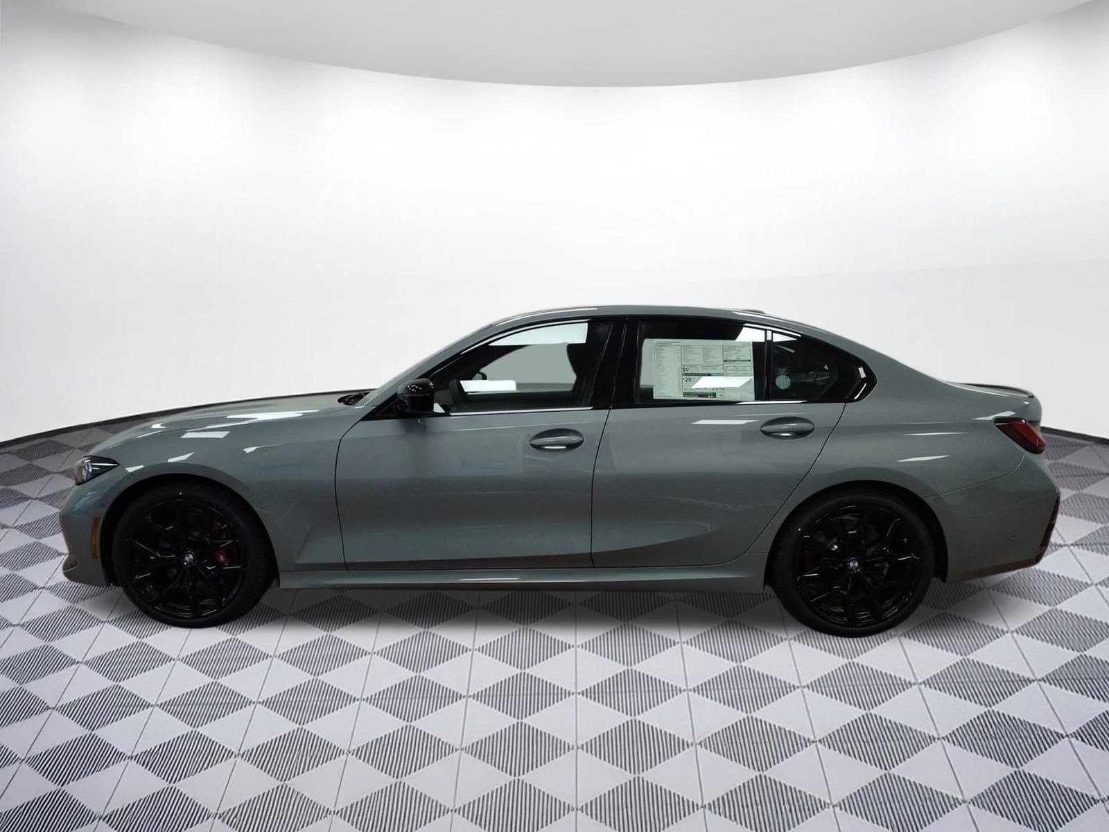 Used 2026 BMW 330i xDrive Sedan w/ M Sport Package AWD/4WD image 2
